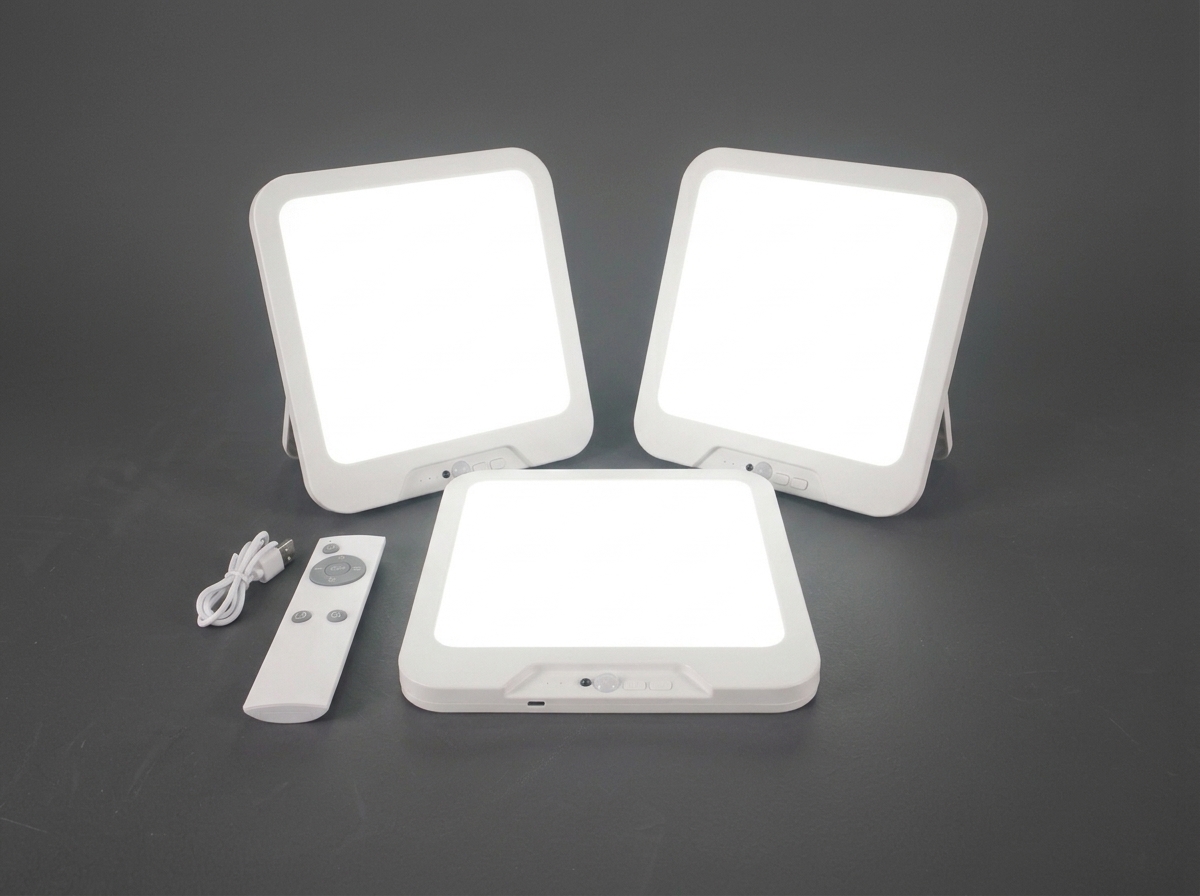 UKLB Loft Light Pro Kit - 3x Battery Powered LED Lights